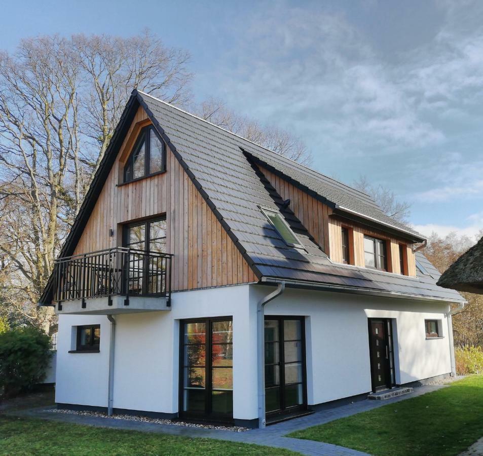 Darßer Strandgut - Haus Ahrenshooper Holz Exterior foto